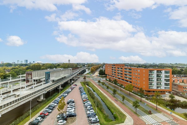 Medium property photo - Hoogvlietsekerkweg 184, 3194 AM Hoogvliet Rotterdam